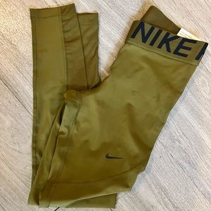 Women's Nike Tights Tight Fit, Full Length, Long, army green